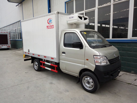 �L���������܇��2.6�ף�С������